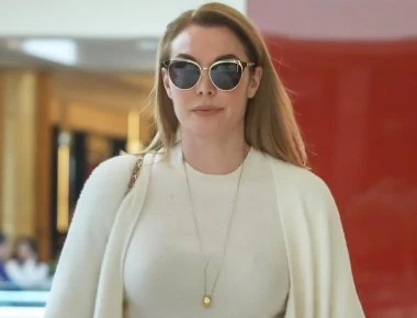 Τατιάνα Στεφανίδου: Ανεβάζει εντυπωσιακές φωτογραφίες από τις βουτιές της κόρης της (φωτο)